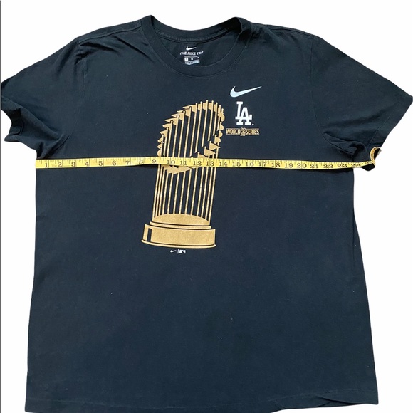 Dodgers World Series Champions Trophy T Shirt XL - Picture 3 of 3